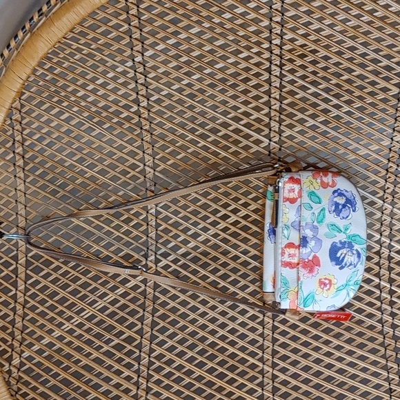 💚NWT ROSETTI FLORAL BAG - Picture 3 of 12